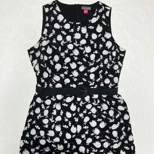 Vince Camuto jumpsuit romper size 2